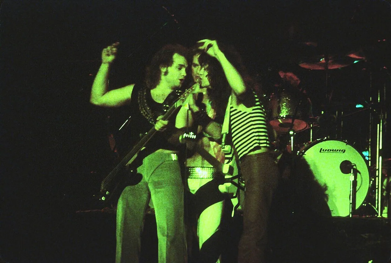 Van Halen — New Haven Coliseum