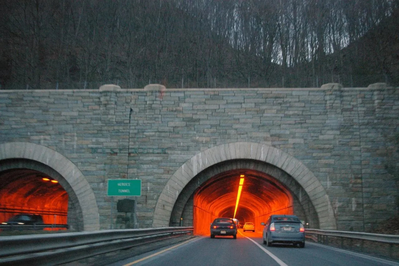 Heroes Tunnel