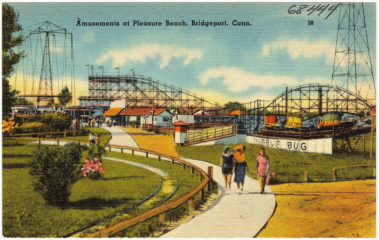 Amusements at Pleasure Beach, Bridgeport, Conn (68444)
