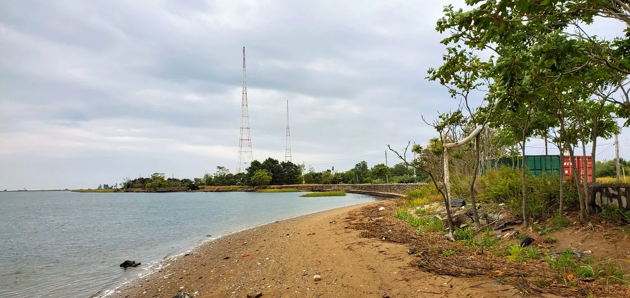 WICC-AM antenna at Pleasure Beach, Bridgeport