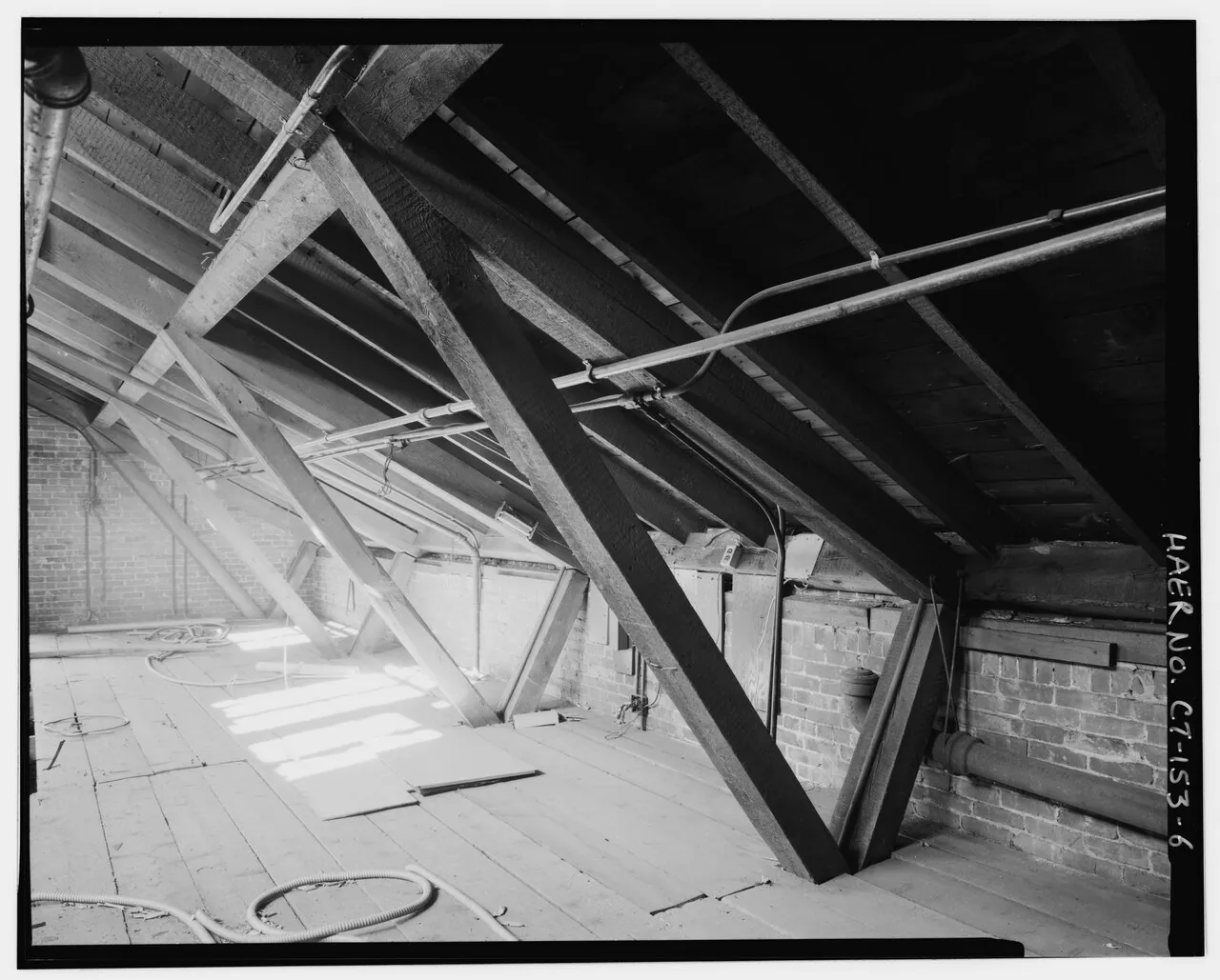 Timber roof truss in Scovill Building 2. 