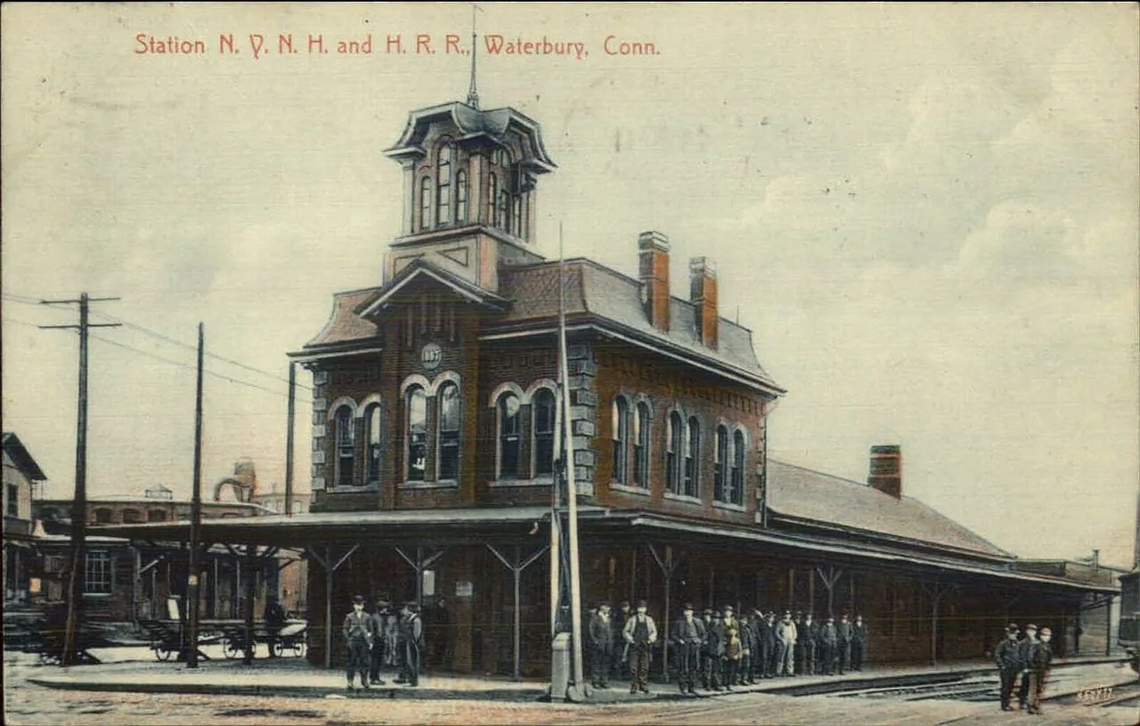 Waterbury's predecessor depot, postcard mailed in 1909