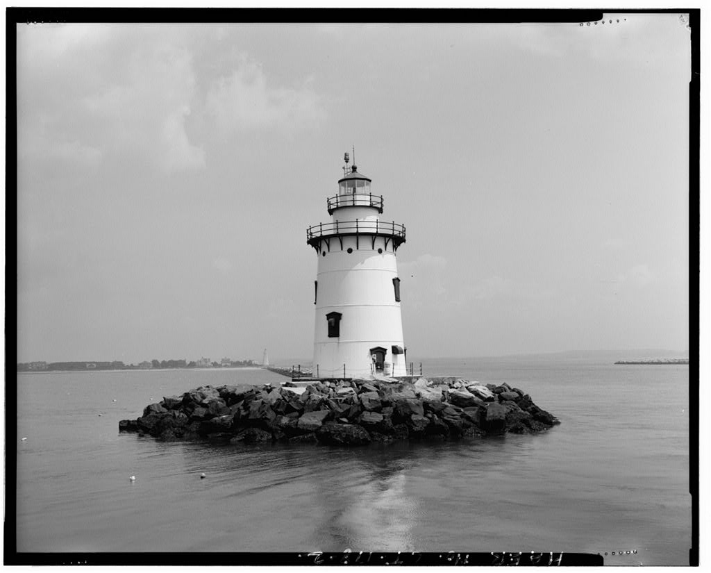 View looking northeast, showing Saybrook east breakwater in the right background - Saybrook Breakwater Light, South…